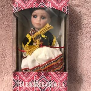 Vintage Dubrovnik Croatia Traditional Porcelain Doll